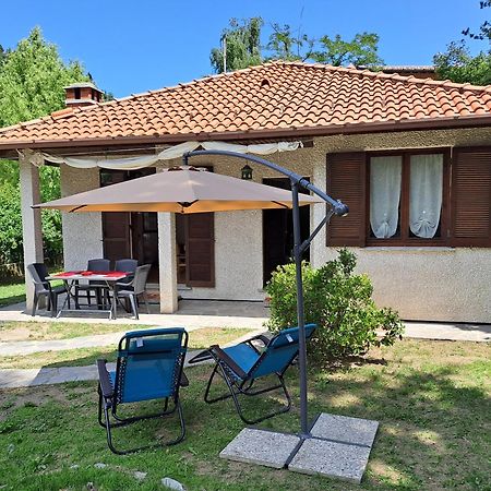 Villetta Singola Con Giardino Cottage Ghisallo Zona Bellagio Magreglio Extérieur photo