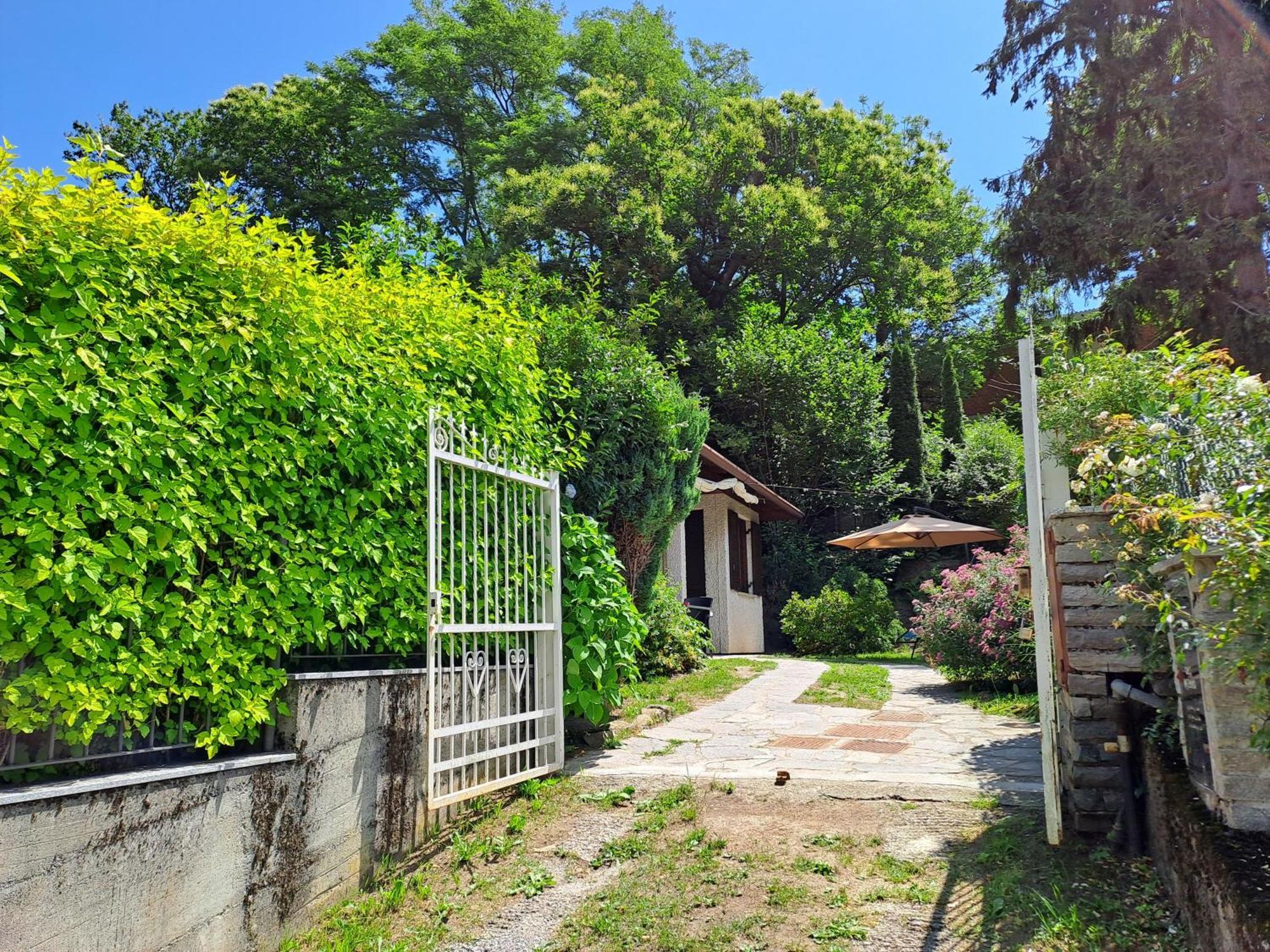 Villetta Singola Con Giardino Cottage Ghisallo Zona Bellagio Magreglio Extérieur photo