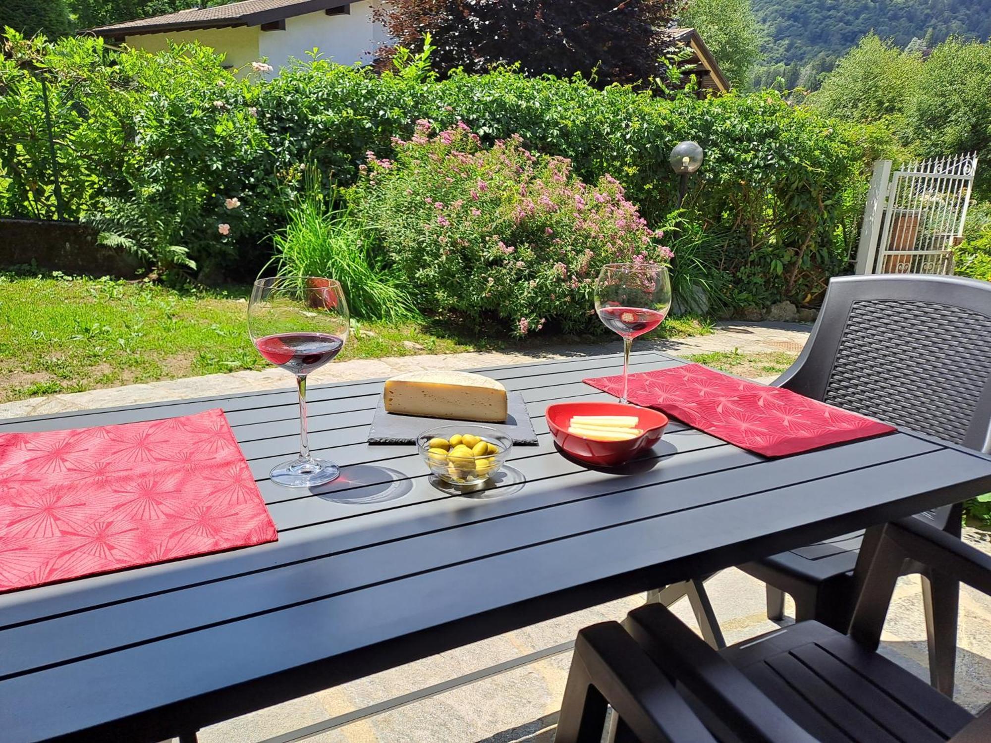 Villetta Singola Con Giardino Cottage Ghisallo Zona Bellagio Magreglio Extérieur photo